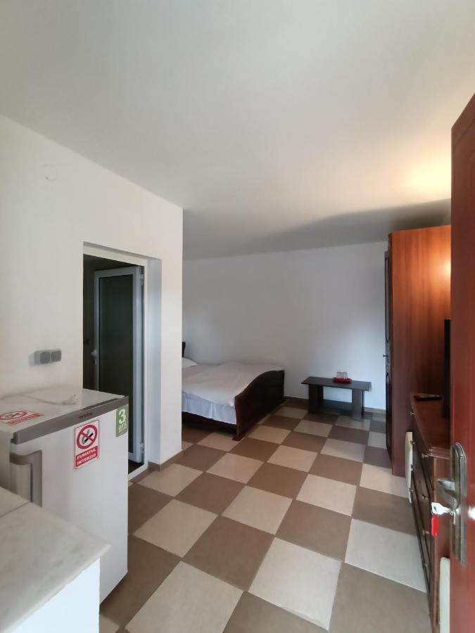 Hotel La Mariana Vama Veche Esterno foto