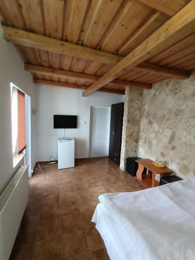 Hotel La Mariana Vama Veche Esterno foto
