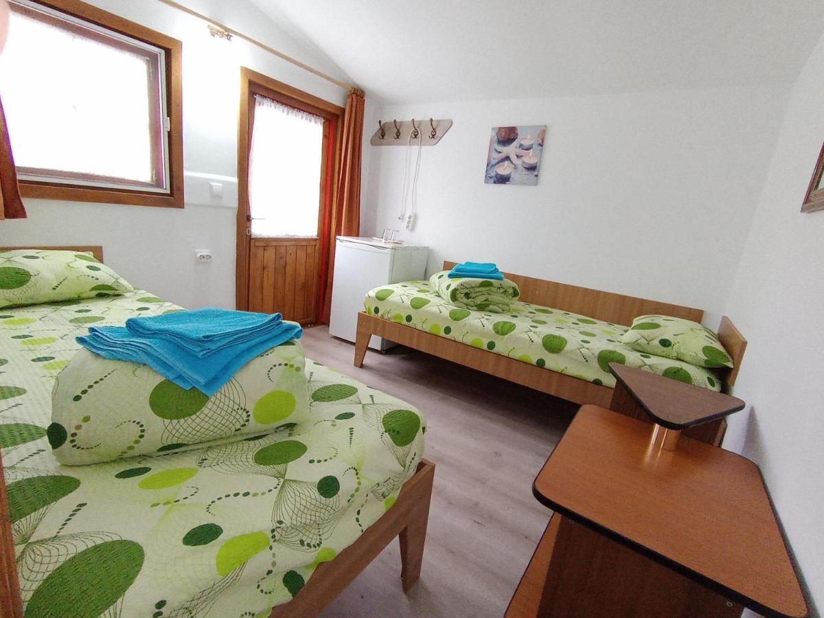 Hotel La Mariana Vama Veche Esterno foto